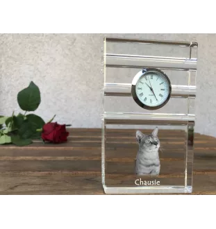 Chausie - une horloge en verre avec une photo, une photo de chat dans un cristal, une horloge de bureau personnalisée de la marque Art-Dog