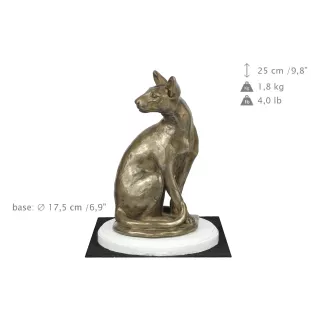 Ägyptische Mau Katze - Katzenstatue, Figur auf weißem Sockel, Trophäe für die Hundeausstellung der Marke Art-Dog
