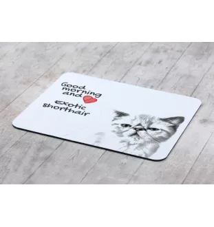 Exotique à poil court - tapis de souris imprimé, tapis de souris personnalisé avec un chat, un gadget unique pour un employé de bureau de la marque Art-Dog