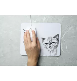 Exotique à poil court - tapis de souris imprimé, tapis de souris personnalisé avec un chat, un gadget unique pour un employé de bureau de la marque Art-Dog