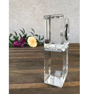 Kurilian bobtail à poil long - montre en cristal avec photo, photo de chat dans le cristal, horloge de bureau personnalisée de la marque Art-Dog