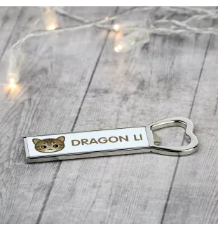 Li Hua - Drachenli - Flaschenöffner mit Grafik und Logo der Marke Art-Dog