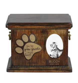 Oriental Cat - urn for cat ashes, urn for cat with photo, personalized cat ashes box by Art-Dog brand