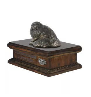Persian Cat urn for cat ashes, personalized urn with a statuette, wooden urn with a cat by Art-Dog