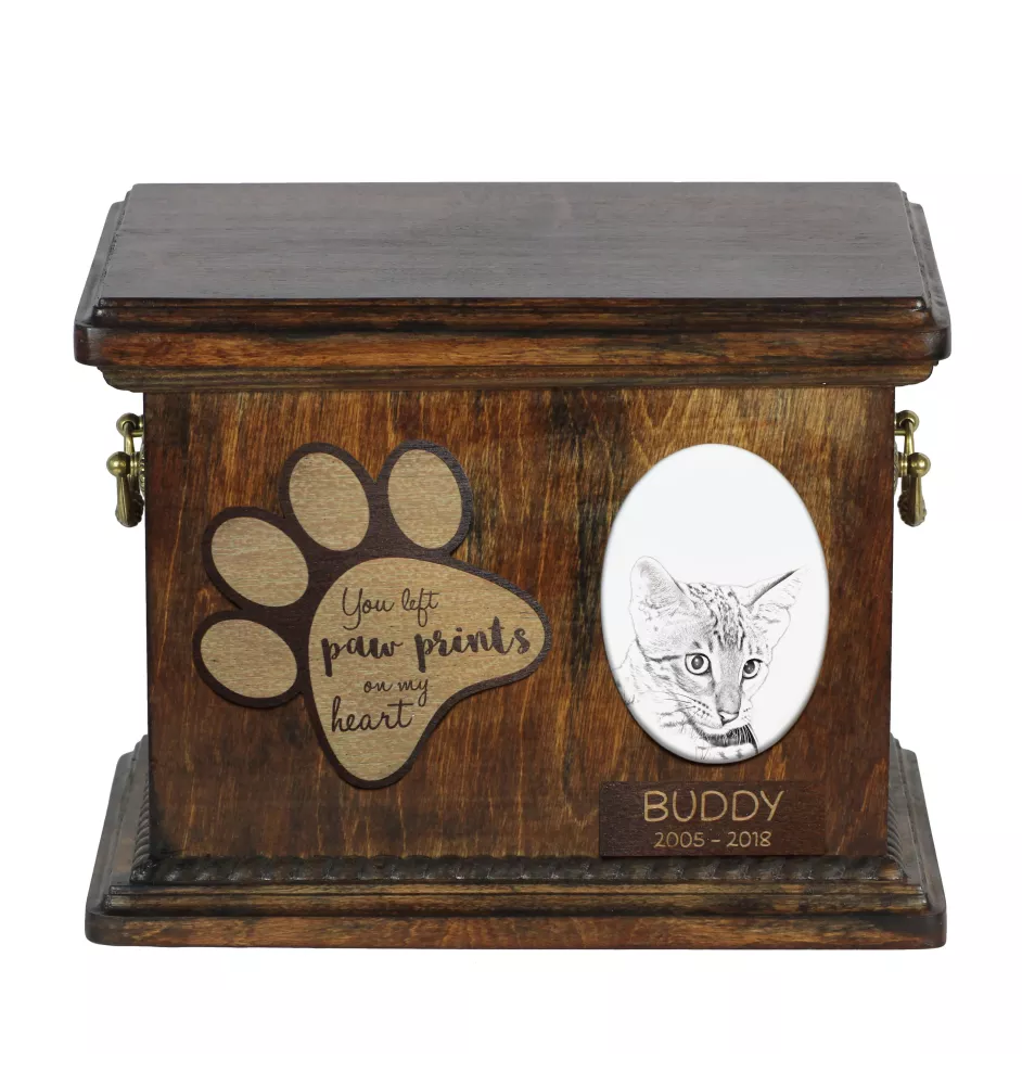 Savannah - urn for cat ashes, urn for cat with photo, personalized cat ashes box by Art-Dog brand