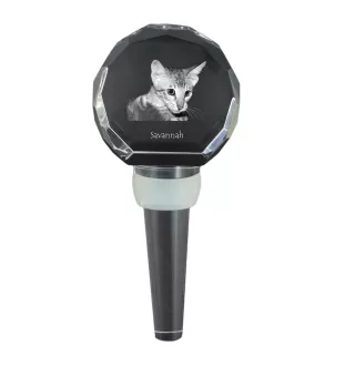 Savannah - Crystal bottle stopper with cat, unique wine stopper with photo, personalised gift for sommelier by Art-Dog brand