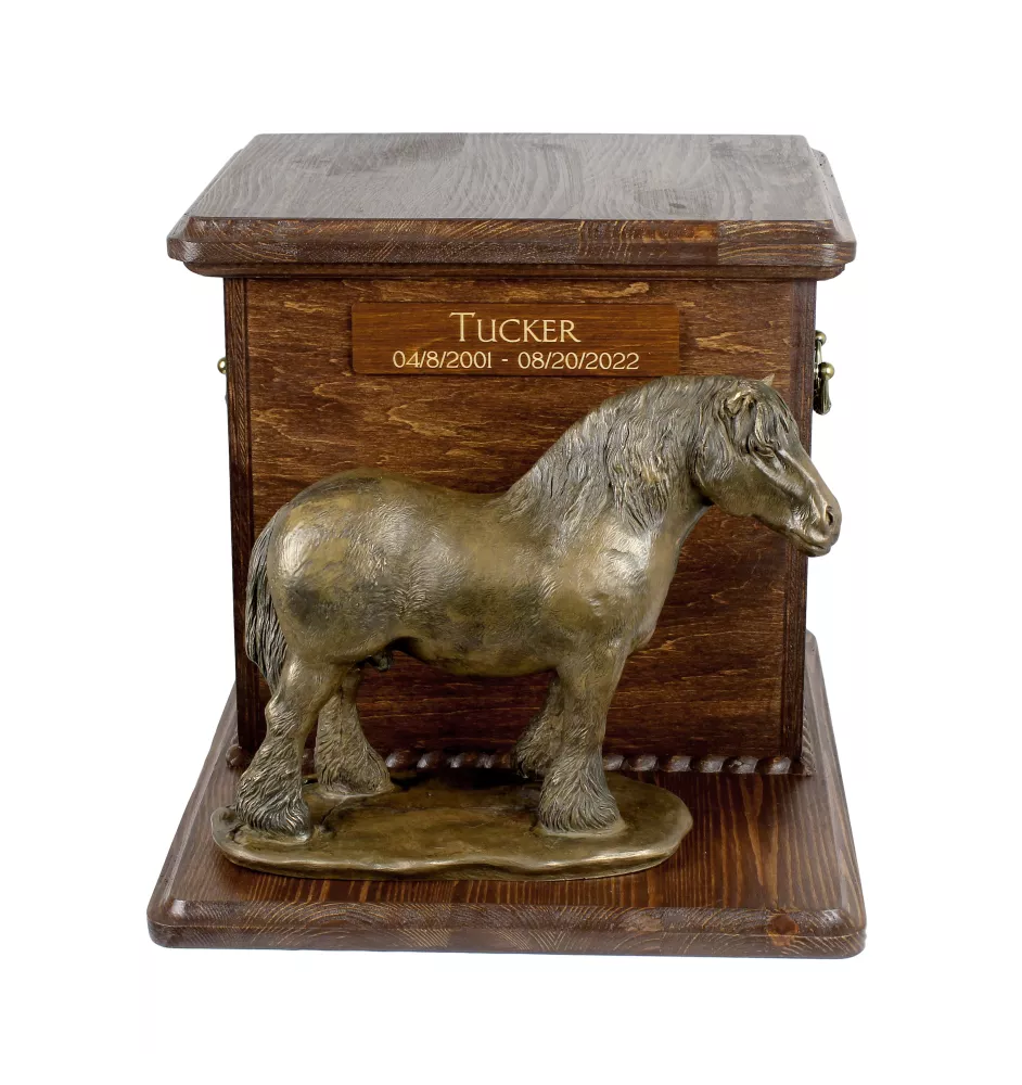 Percheron/Belgian - urn for horse ashes with a statuette, personalized urn with engraving, large box for horse ashes from the Art-Dog brand