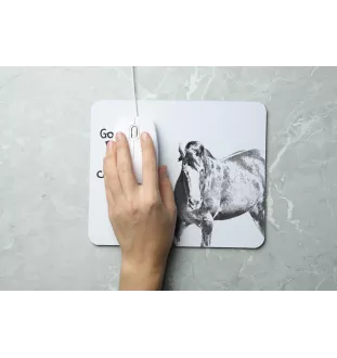 Clydesdale - Mauspad mit Druck, personalisiertes Mauspad mit Pferd, einzigartiges Gadget für Büroangestellte von Art-Dog.
