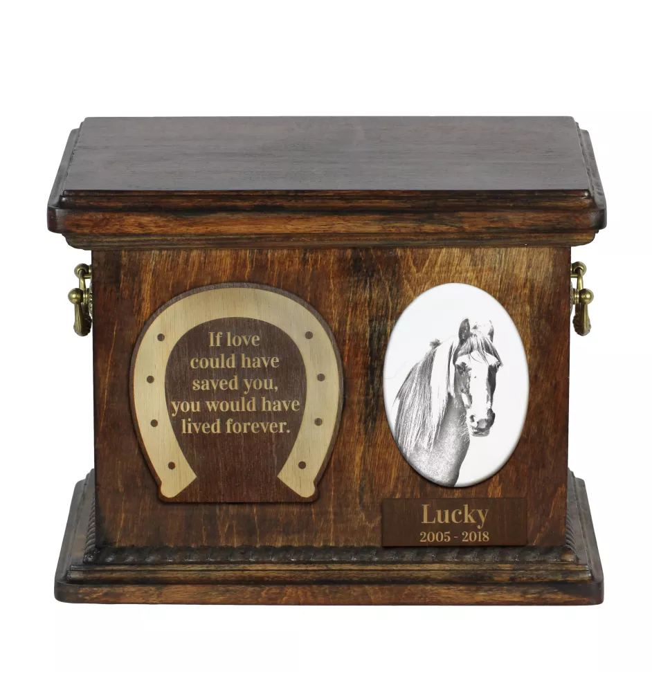 Kuc Fell drewniania urna dla konia Art-Dog