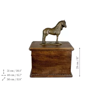 Friesenpferd Stute - Eine Urne für die Asche eines Pferdes mit einer Statue, personalisierte Urne mit Gravur, große Schachtel für Pferdeasche von der Marke Art-Dog.