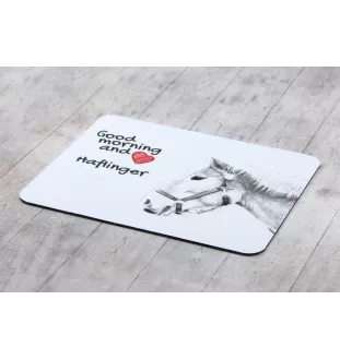 Haflinger - Mauspad mit Druck, personalisiertes Mauspad mit Pferd, einzigartiges Gadget für Büroangestellte von Art-Dog.