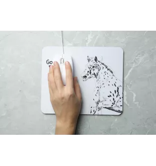 Noriker - tapis de souris imprimé, tapis de souris personnalisé avec un cheval, un gadget unique pour un employé de bureau de la marque Art-Dog
