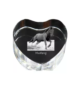 Mustang - une photo de cheval dans un cristal, un cœur en cristal, un cadre exceptionnel avec une photo de la marque Art-Dog