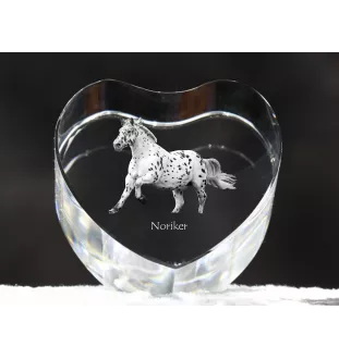 Noriker - une photo de cheval dans un cristal, un cœur en cristal, un cadre exceptionnel avec une photo de la marque Art-Dog