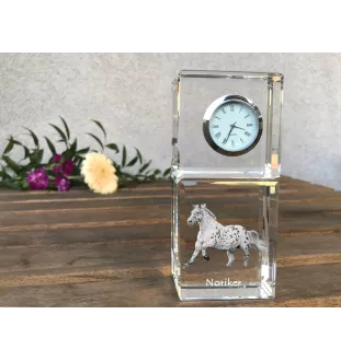 Noriker - Kristalluhr mit Bild, Pferdebild im Kristall, personalisierte Schreibtischuhr der Marke Art-Dog