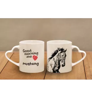 Mustang - Tasse mit Hund, entzückende Tasse mit herzförmigem Henkel, universelles Geschenk der Marke Art-Dog