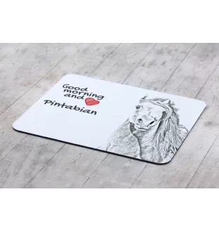Pintabian - tapis de souris imprimé, tapis de souris personnalisé avec un cheval, un gadget unique pour un employé de bureau de la marque Art-Dog
