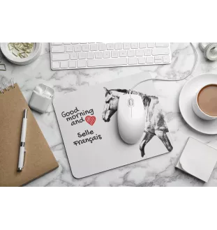 Selle Français - tapis de souris imprimé, tapis de souris personnalisé avec un cheval, un gadget unique pour un employé de bureau de la marque Art-Dog