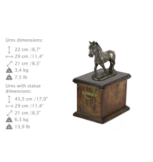 Comté - une urne pour les cendres d'un cheval, une urne avec une statuette, une élégante urne avec un cheval de la marque Art-Dog