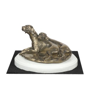 Braque de Weimar, Weimaraner - statuette de chien, figurine sur un socle blanc, trophée pour exposition de chiens de la marque Art-Dog