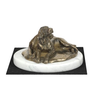 Weimaraner, Grey Ghost - dog figurine, statue on white marble, trophy for Art-Dog dog show exhibition