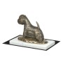West Highland White Terrier, Weißer Hochlandterrier, Westie - Hundestatue, Figur auf weißem Marmor, Trophäe für die Art-Dog-Hundeaustellung